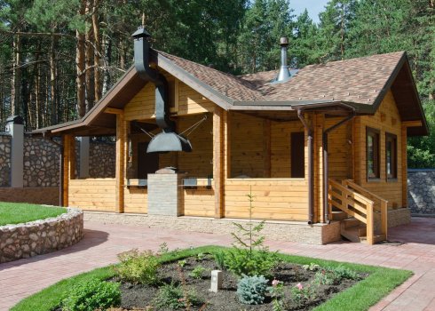 Як побудувати сауну з альтанкою під спільним дахом