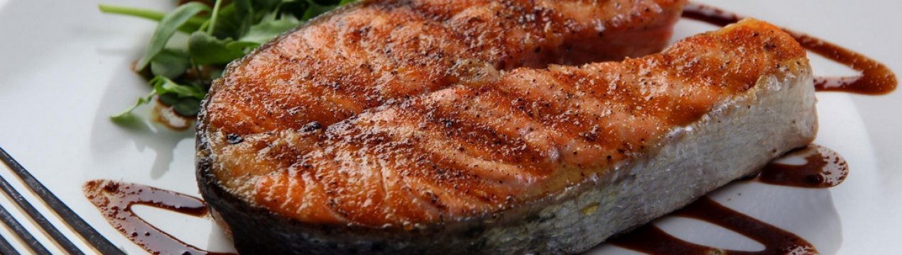 Як приготувати стейки з горбуші в духовці