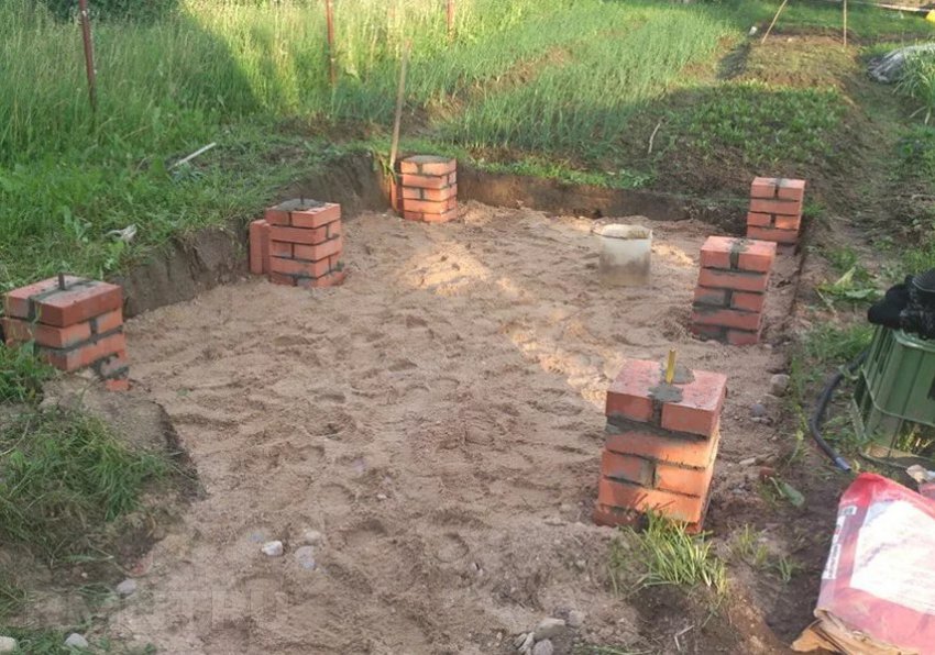 Підготовка місця під альтанку Підготовка місця під альтанку