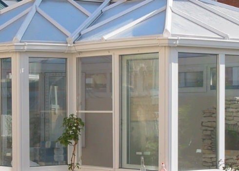 Як застеклити веранду полікарбонатом своїми руками