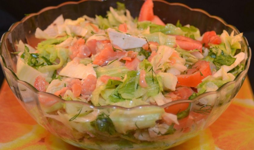 Салат із солоної кети Салат із солоної кети
