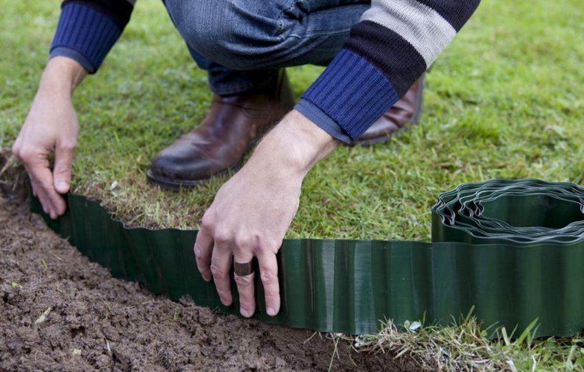 Бордюрна стрічка Бордюрна стрічка