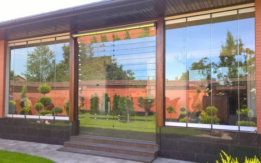 Скляні ролштори Скляні ролштори