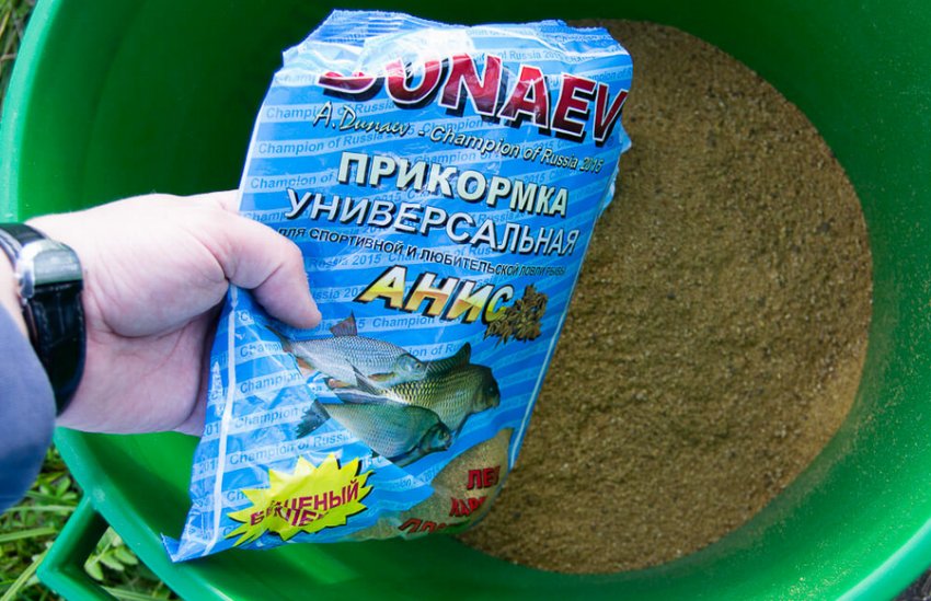 Прикормка для риболовлі