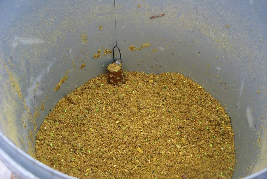 Прикормка для фідера Прикормка для фідера