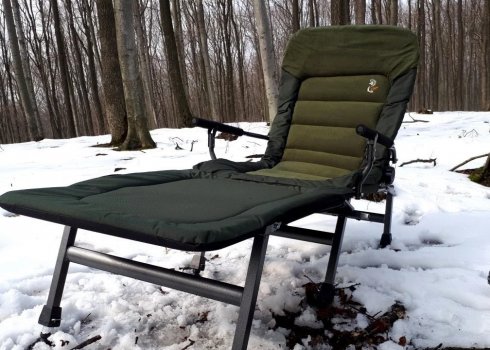 Зимние кресла и раскладушки для рыбалки, как правильно выбрать мебель