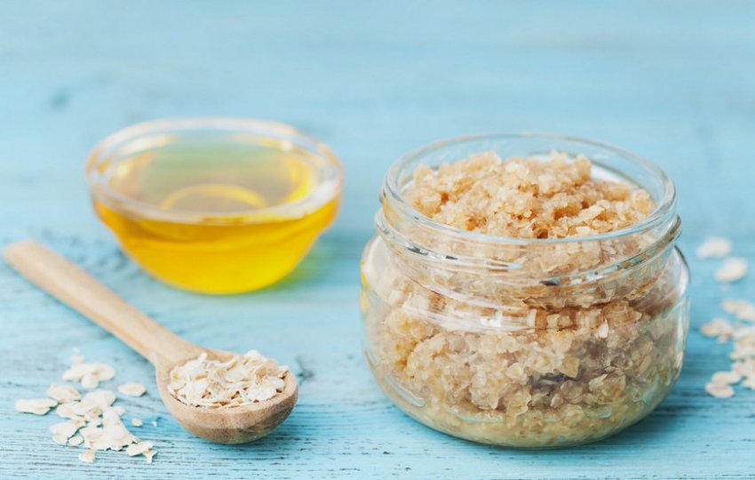 Скраб для обличчя з медом