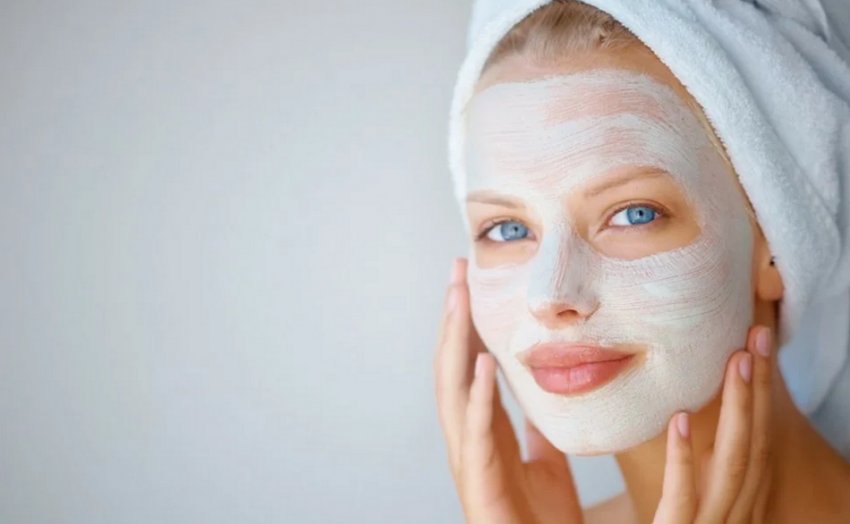 Маска для обличчя Маска для обличчя