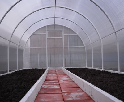 Підготовка теплиці до весни
