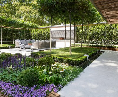 Оформлення ландшафтного дизайну загородної ділянки площею 10 соток