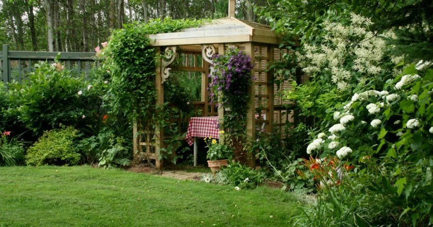 7 ідей, які зроблять ваш сад затишнішим