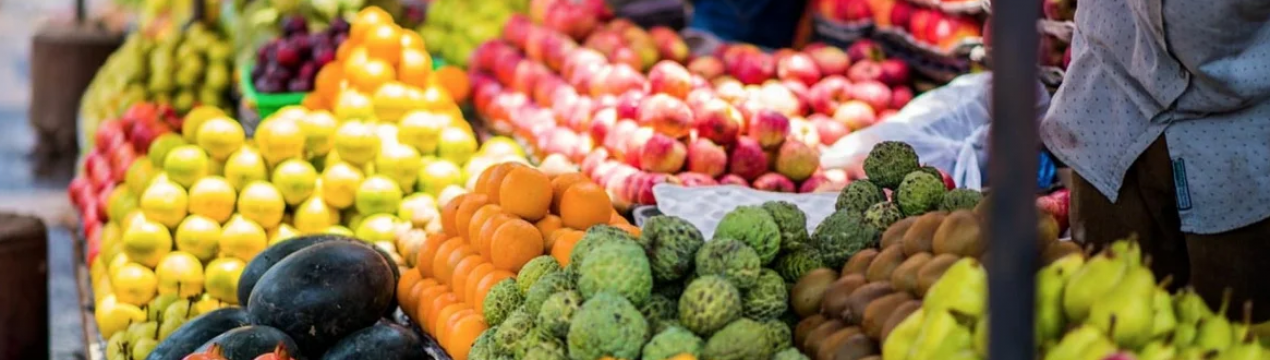 Завод APMC у Мумбаї закриває свої ринки фруктів і овочів кожний четвер до кінця місяця