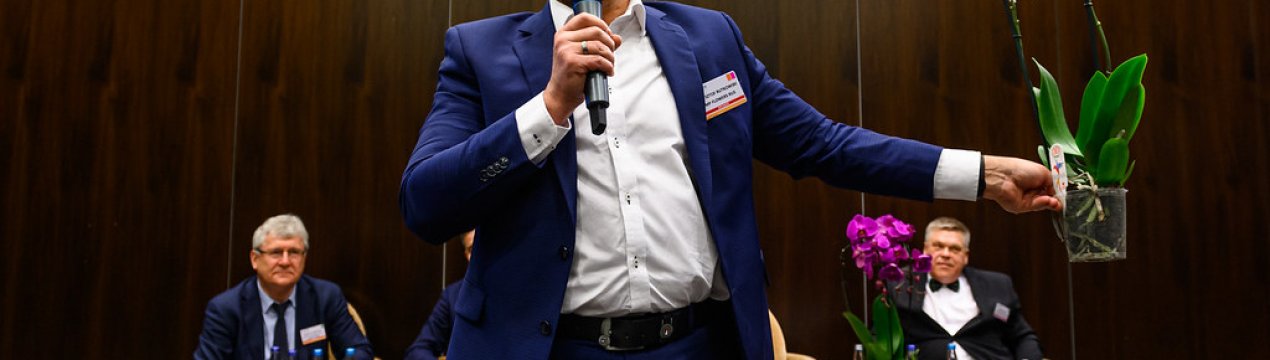 Безкоштовний вебінар «Перспективи розвитку тепличної промисловості Росії в сучасних економічних реаліях»