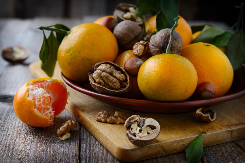 Цитруси та горіхи Цитруси та горіхи