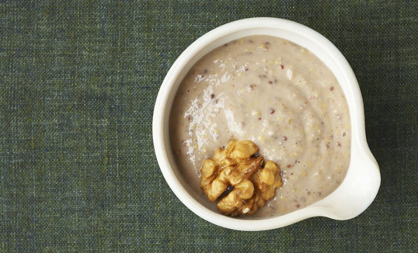 Соус часниково-горіховий Соус часниково-горіховий