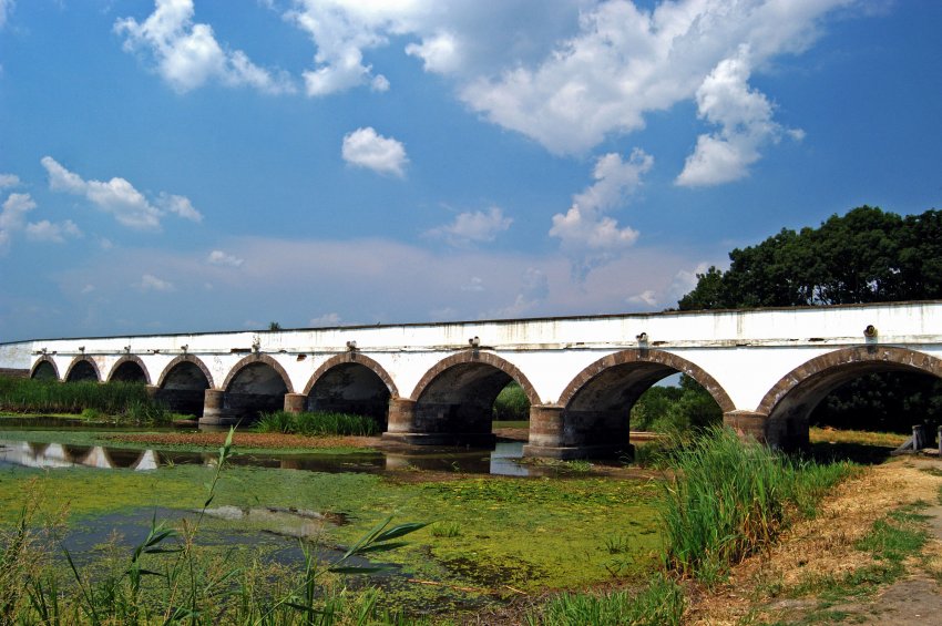 Хортобадь рекомендується для пішохідних прогулянок Хортобадь рекомендується для пішохідних прогулянок