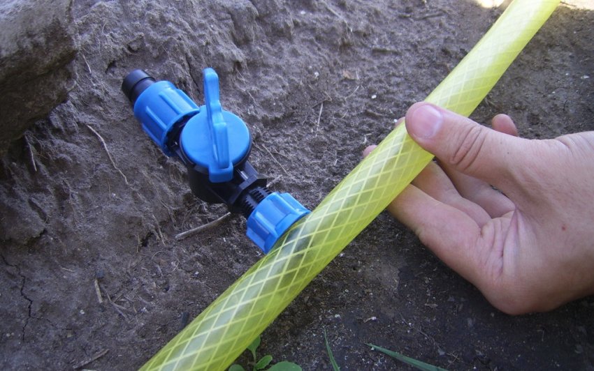 Капельний полив із шланга Капельний полив із шланга