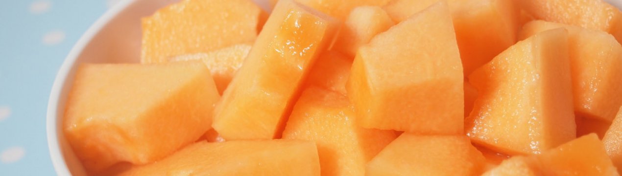 Нова інноваційна біла диня з помаранчевим м'якущім