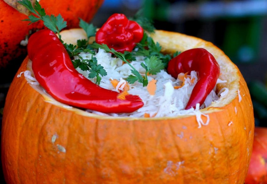 Квашена капуста в гарбузі Квашена капуста в гарбузі