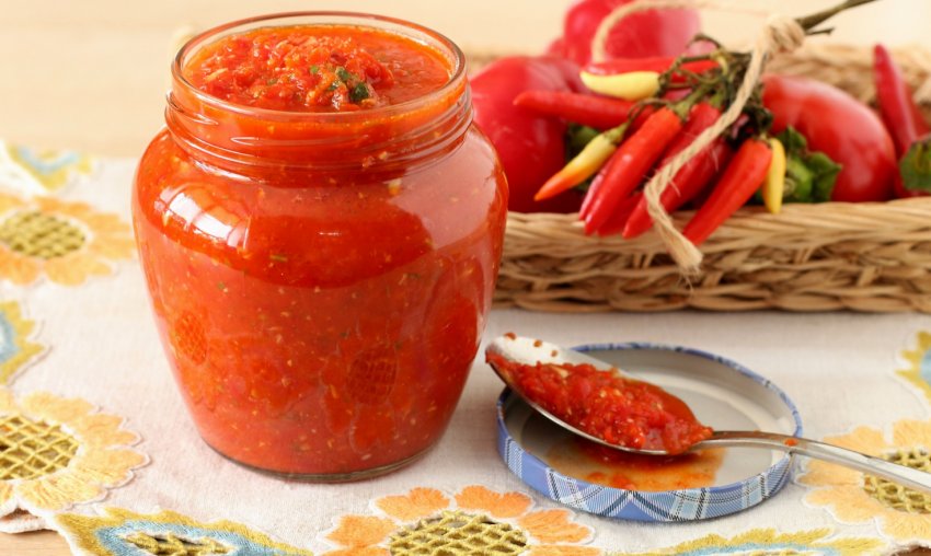 Аджика з перцю Аджика з перцю