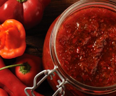 Зібрала врожай дрібного і прісного перцю: розповідаю, що з нього готую