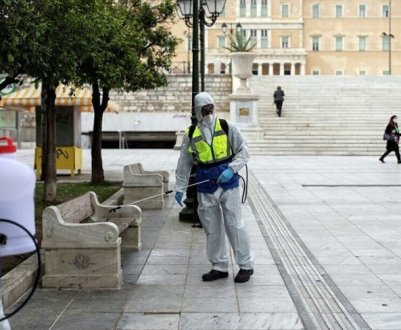 Греція повертається до режиму карантину
