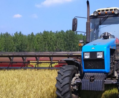 Обзір трактора «Беларус-1221»