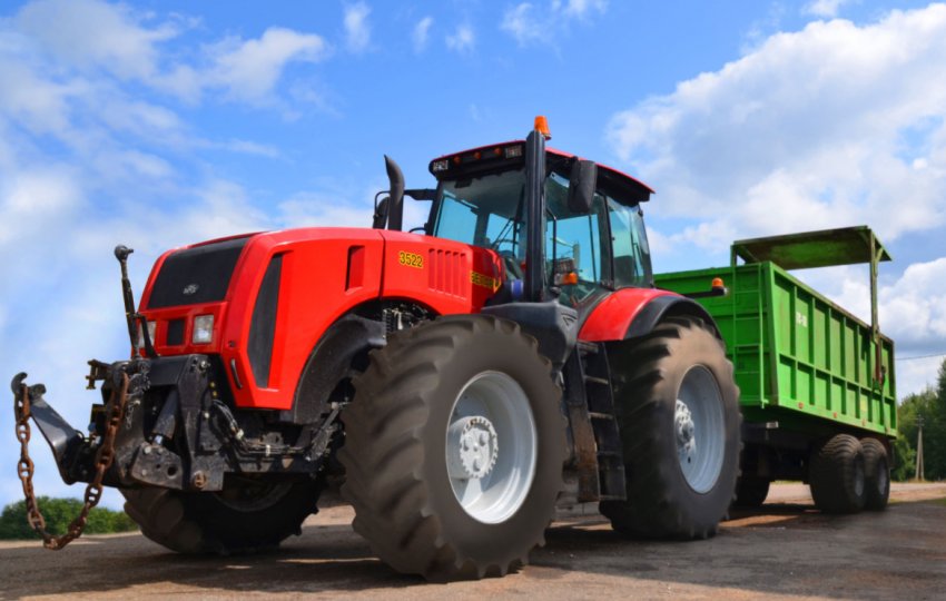 Трактор Беларус 3522