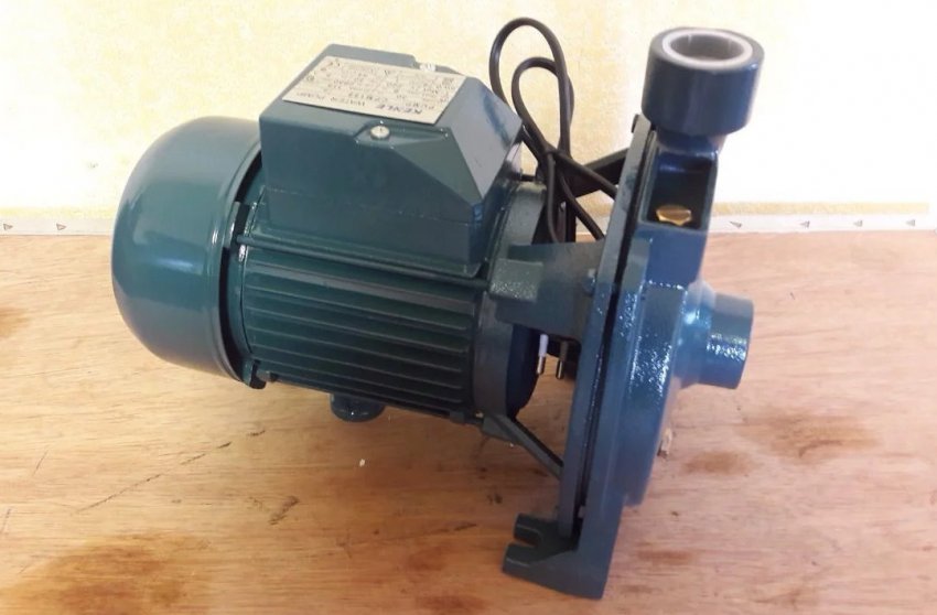 Центробежний насос для колодязя