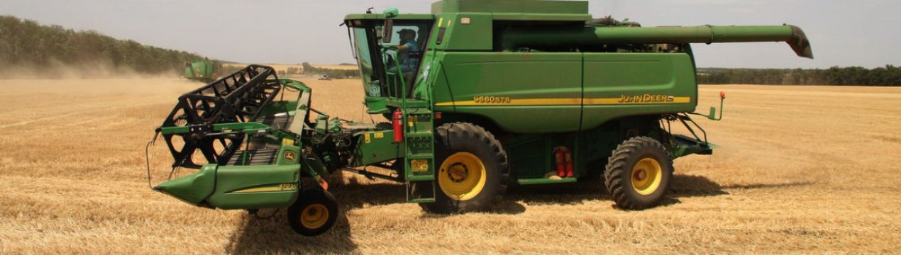 Огляд комбайна «John Deere-9660 STS»
