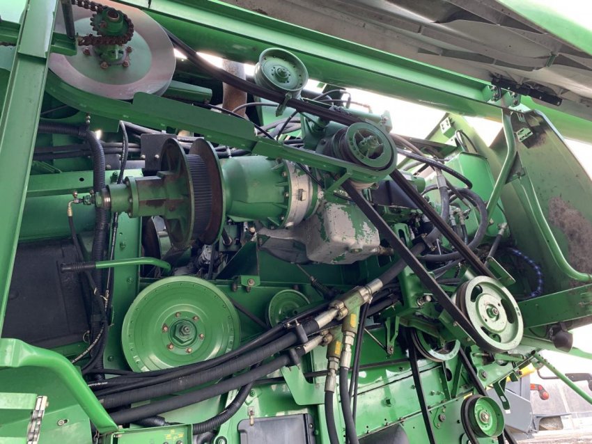 Двигун комбайна