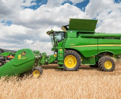 Огляд комбайна "John Deere-S760"