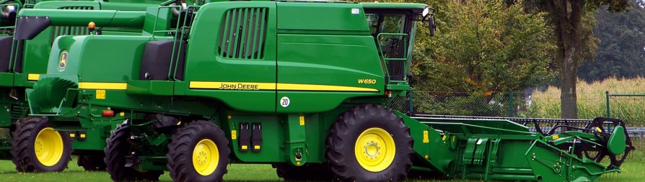 Огляд комбайна «John Deere-W650»