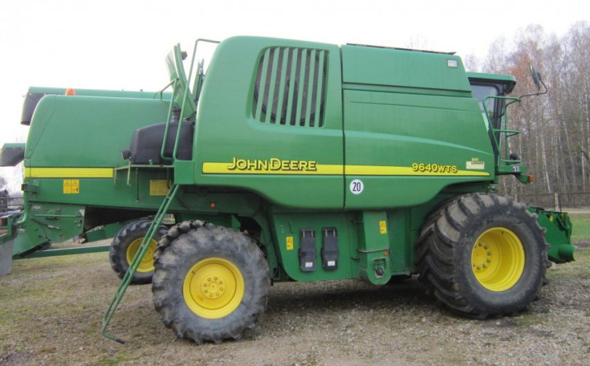 Комбайн John Deere 9640 WTS