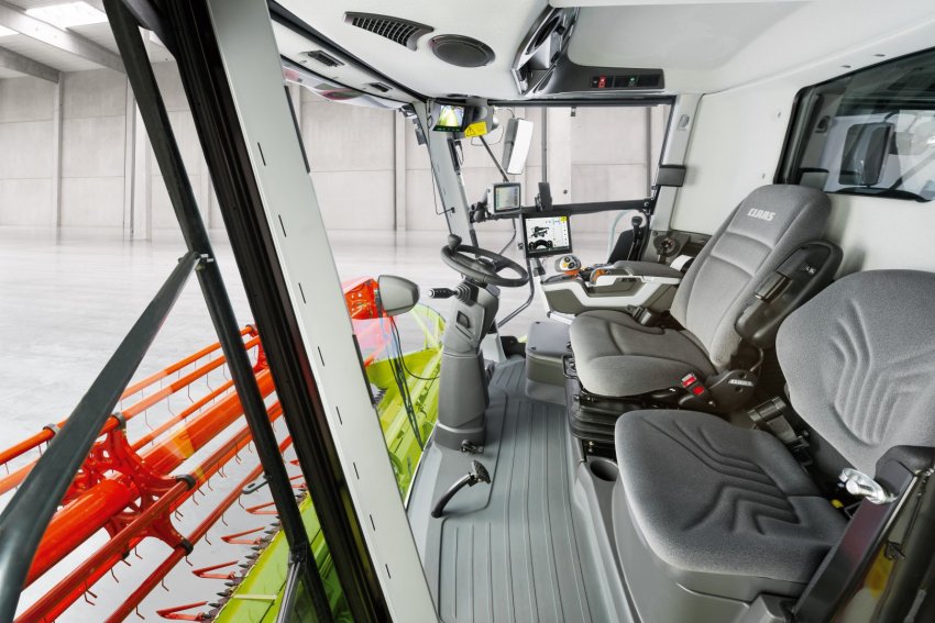 Кабіна комбайна