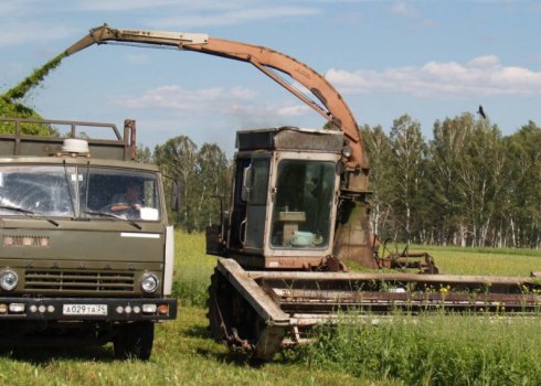 Огляд комбайна «КСК-100»