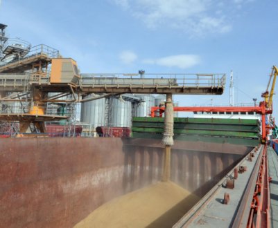 Перевалка зернових через морські порти за квартал скоротилась на 37%