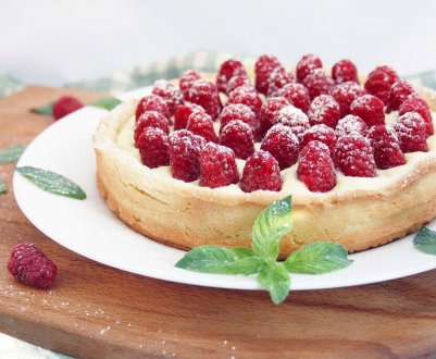 В Вінницькій області зіпекуть найбільший в Україні малиновий пиріг