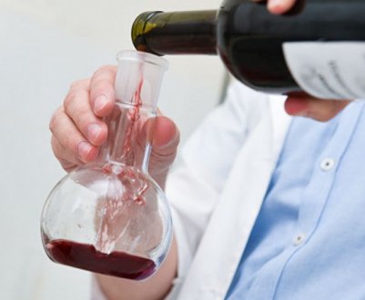 Українські фахівці незабаром зможуть перевіряти якість вина в власній лабораторії