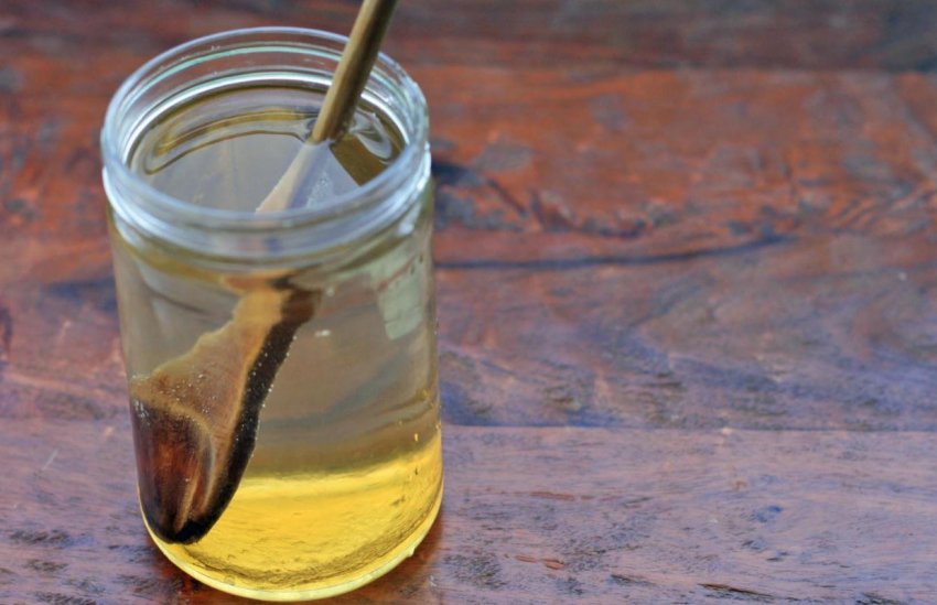 Медовий розчин для стимуляції росту