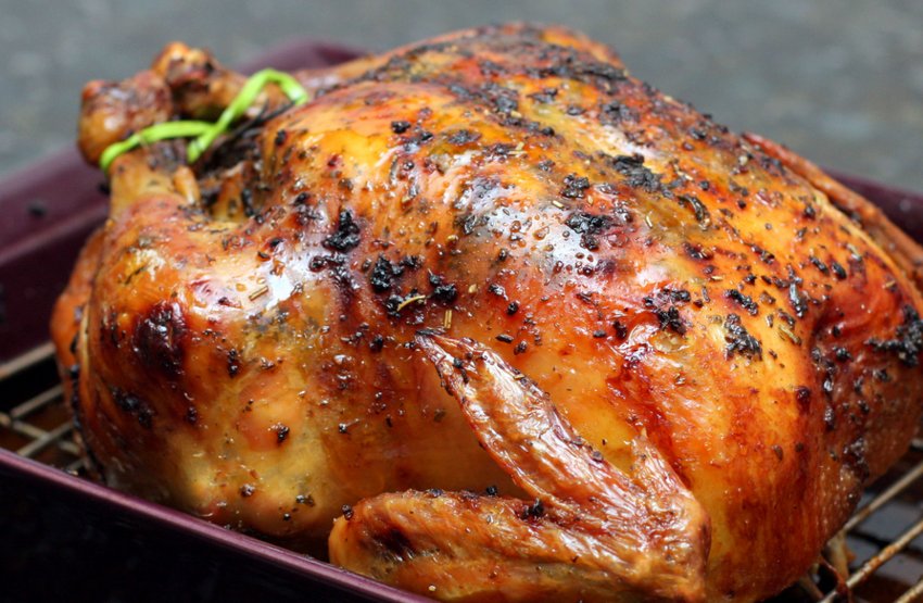 Курка в духовці