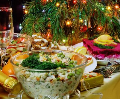 Для тих, хто працює 31-го грудня. 4 прості страви для новорічного столу 2022 року