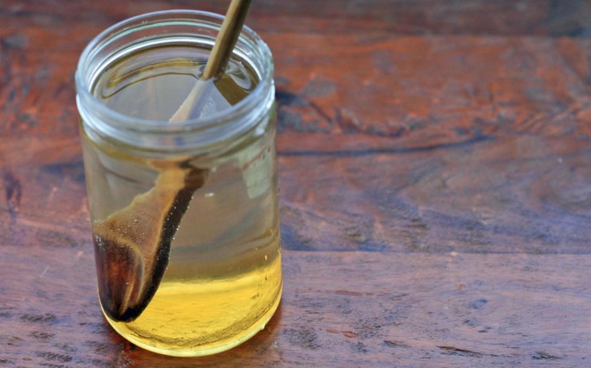 Медовий розчин для коренеутворення