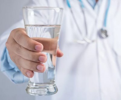 Учені створили першу воду-антидепресант