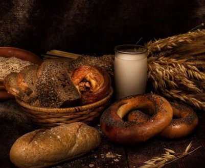 На українському ринку з'явились хліб "Джавелін" і бублики "Байрактар"