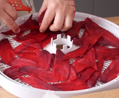 В Дніпропетровській області готують сухий борщ для ЗСУ