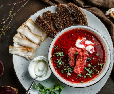 Причиною нападу на Україну став борщ