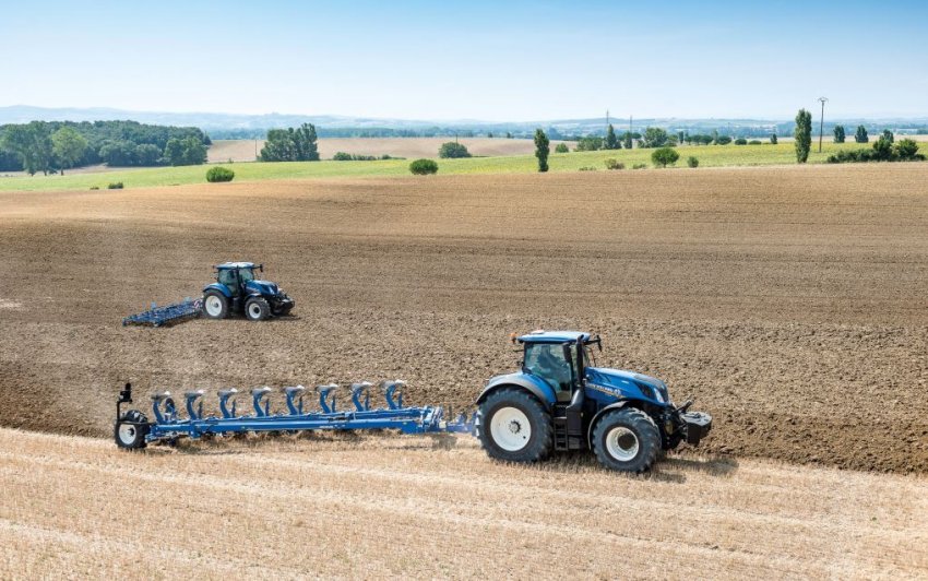 Вспашиння полів Вспашиння полів