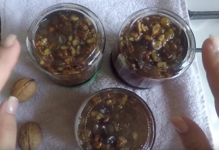 Приготування варення з винограду Приготування варення з винограду