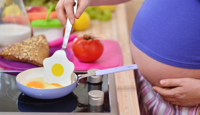 Курячі яйця під час вагітності Курячі яйця під час вагітності